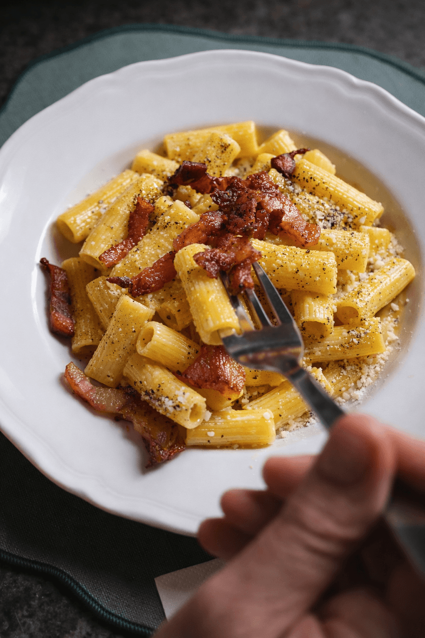 How to Eat Like a Roman: A Local's Guide to the Perfect Food Day in Rome